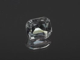 Natural Tourmaline 2.4ct - Grey/Very light pink