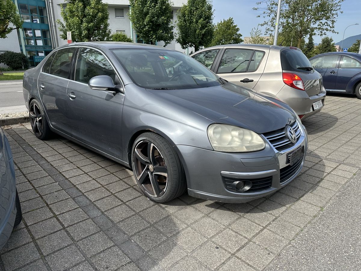 VW Autos: Vw Jetta 2.0T – Defekt aus Bellach von mpa_jjm5 2