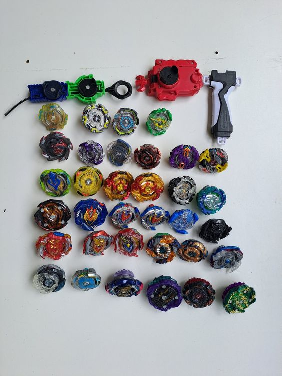 Lot De Toupies Beyblade D'occasion – Sans Marque