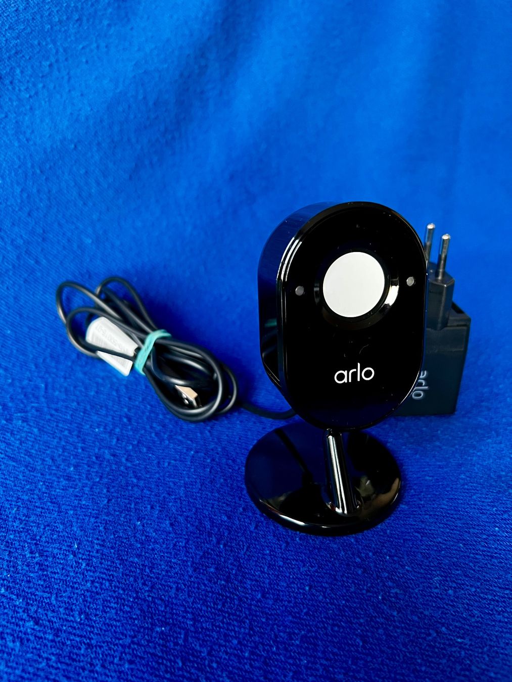 Arlo Webcam: Arlo Essential Indoor Camera – Usato da Muttenz venduto da Flyaway747 1