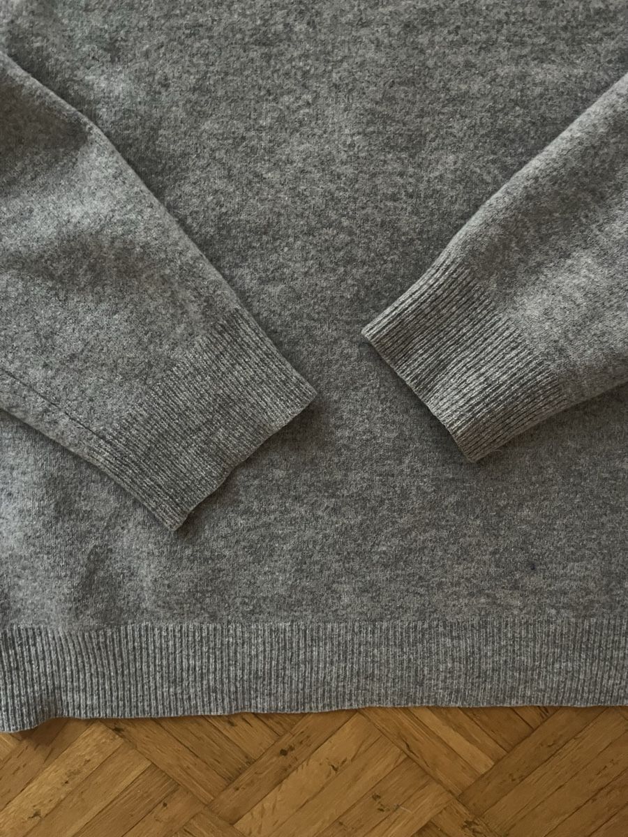 Gant Maglioni & Felpe: Gant Grey Wool Jumper/V Neck – Usato da Basel venduto da Iggy-5762 3