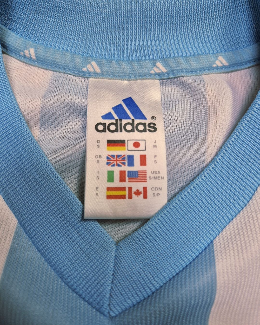 Adidas Leibchen & Hosen: Adidas 2002 Argentinien Trikot Grösse M – Neu (gemäss Beschreibung) aus St. Gallen von CaliSunshine 4