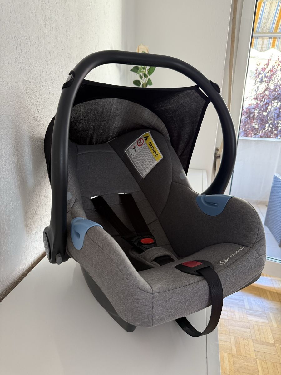 Maxi-Cosi Porte-bébés ventraux & dorsaux: Maxi Cosi – Neuf (Voir description) à Gossau SG par cuk_fyc6 2