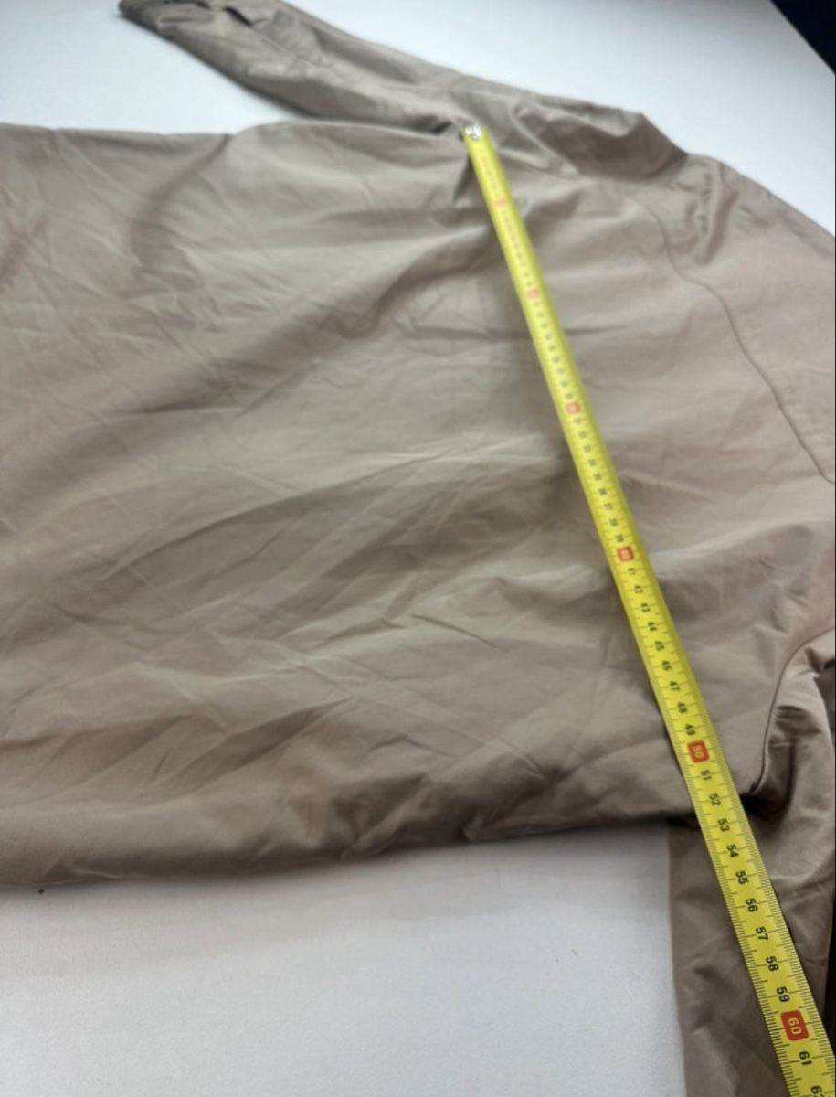 Prada Giacche: Vintage Prada Sport jacket  – Usato da Plan-Les-Ouates venduto da Loved_Panda_Clothing 7