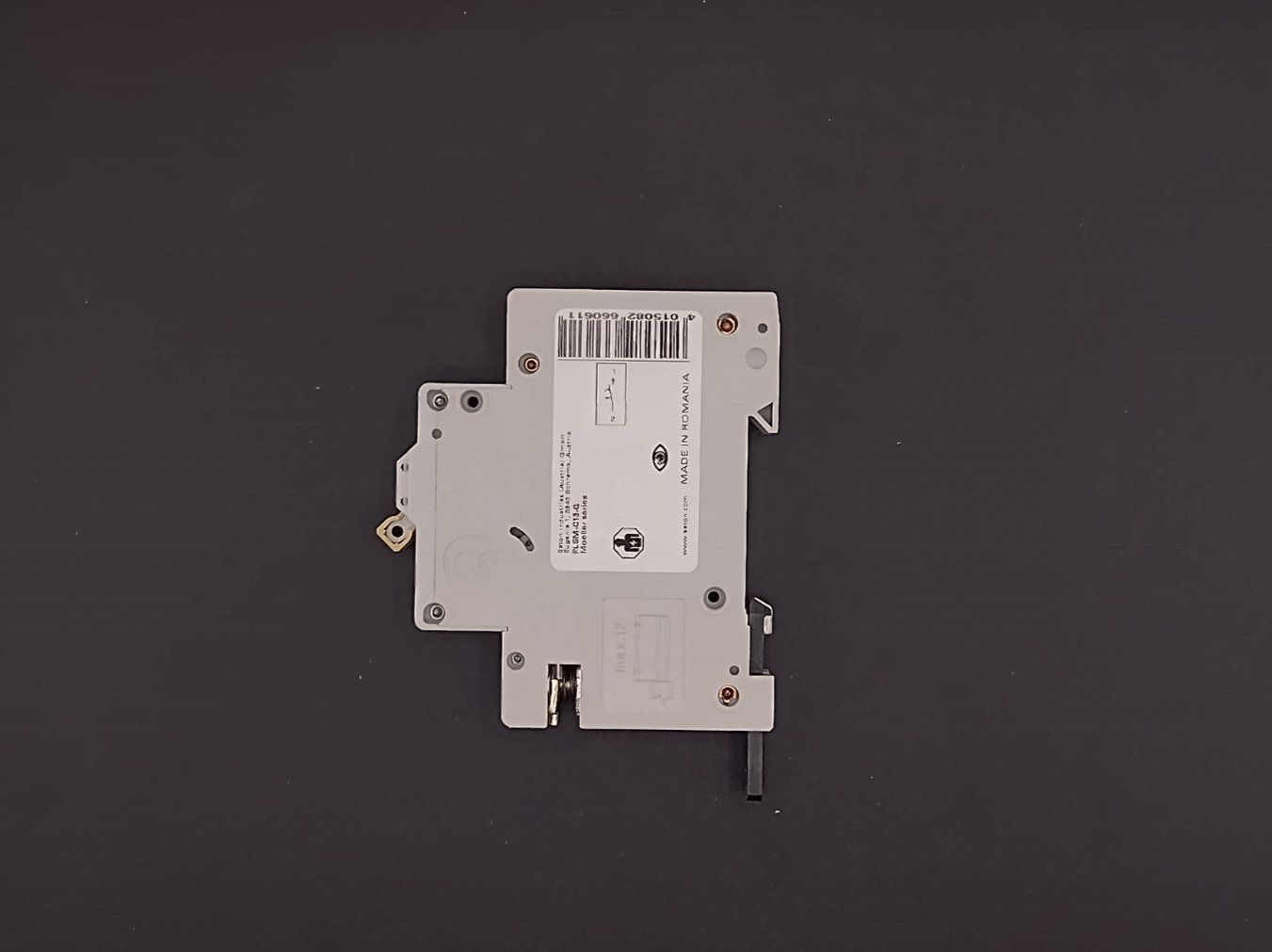 Eaton Interruttori: Eaton PLSM-C13-Q – Usato da Winterthur venduto da Hint17 1