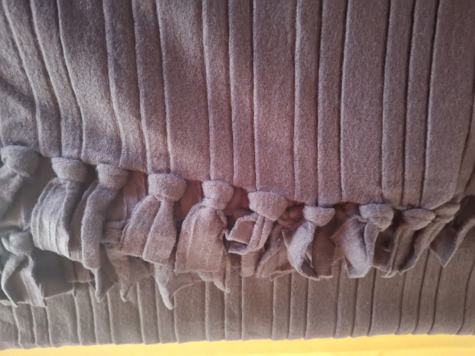 Coperte: plaid - couverture 120 x 160 cm – Usato da Villiers venduto da san_jn5w 1