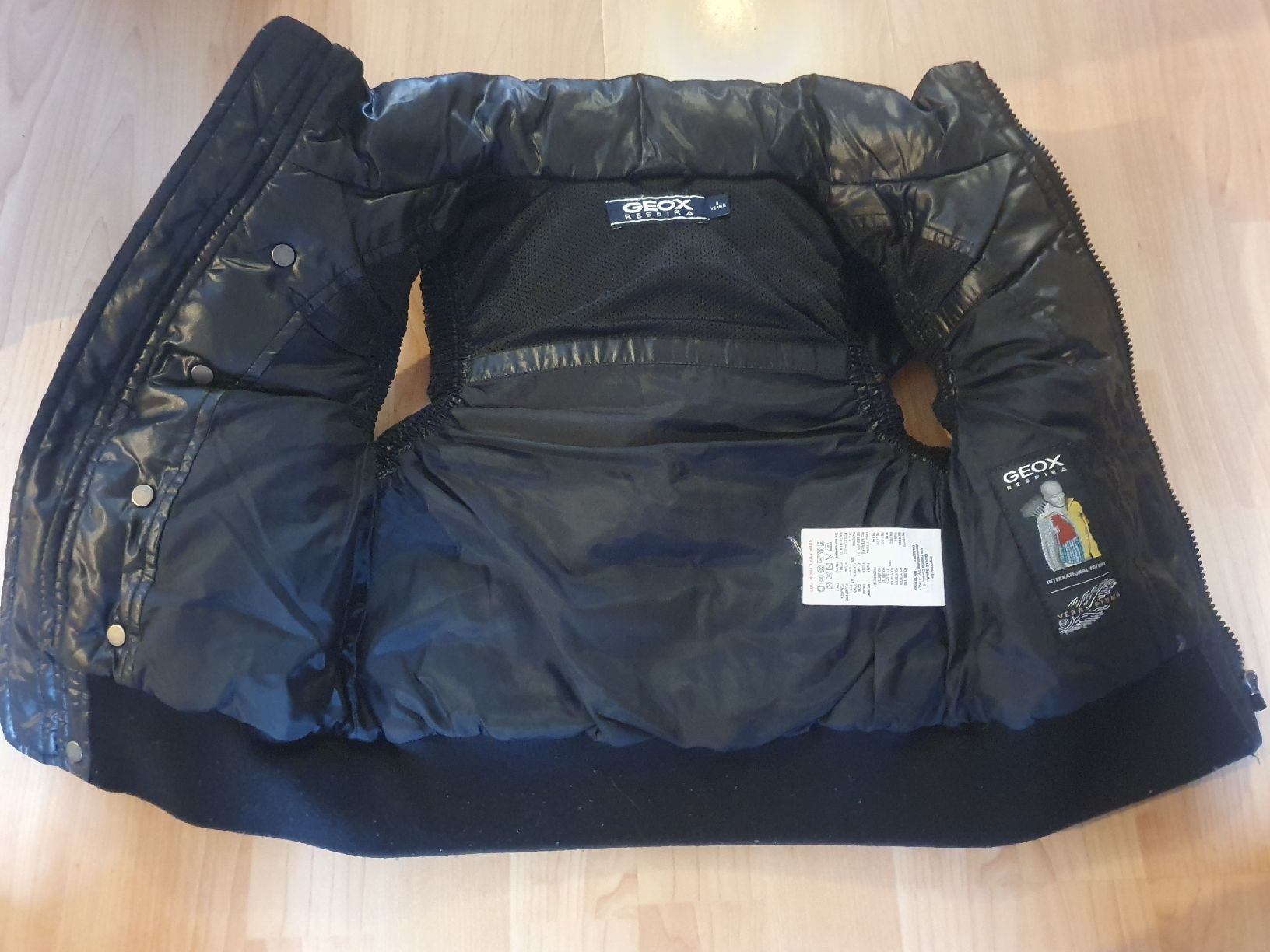 Geox Altro abbigliamento per bambino: Geox Weste Gr.98 – Nuovo (secondo la descrizione) da Deitingen venduto da RK68 2