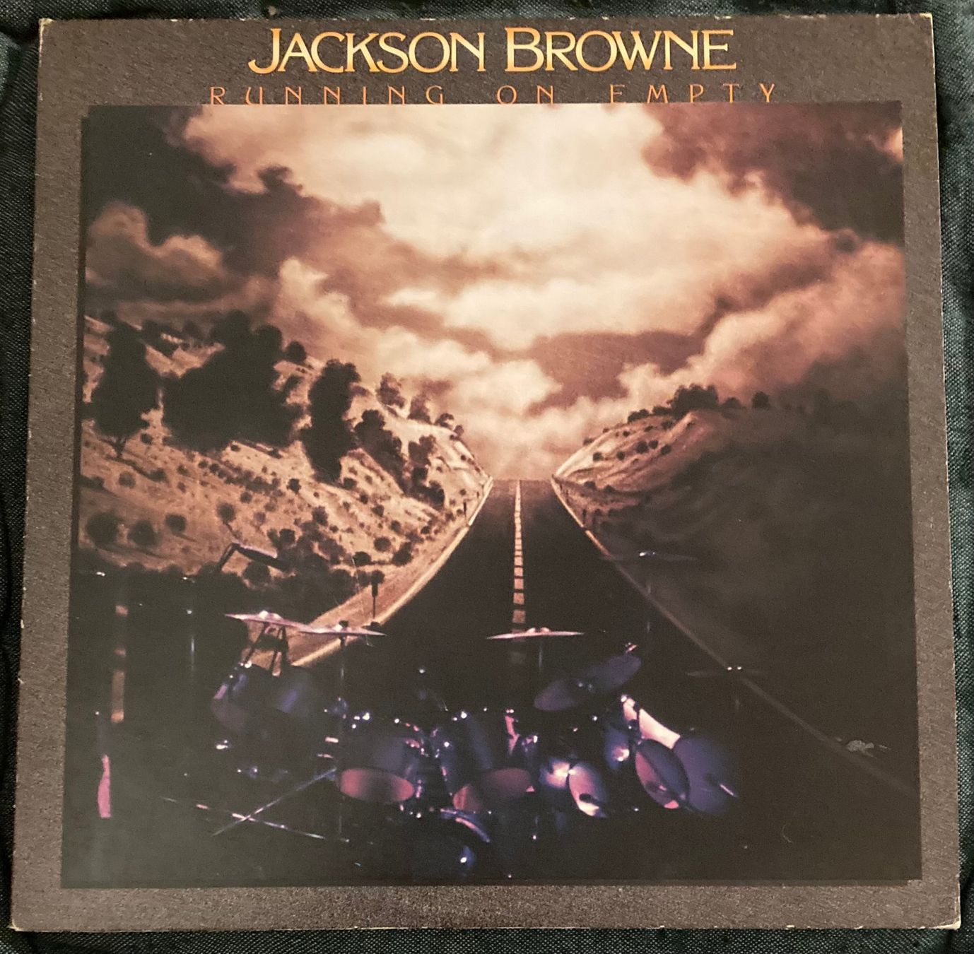 Dischi in vinile: Jackson Browne – Running On Empty / LP / 1977 – Usato da Zürich venduto da LustForLive
