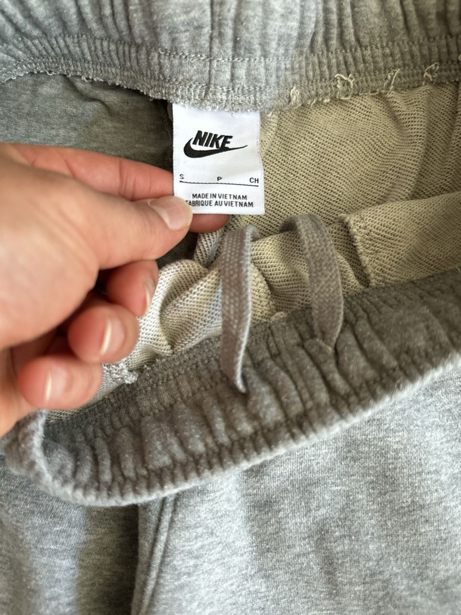 Nike Pantaloni: Nike Jogginghose /Trainerhose Gr:S – Usato da Erlinsbach SO venduto da dikaan 2