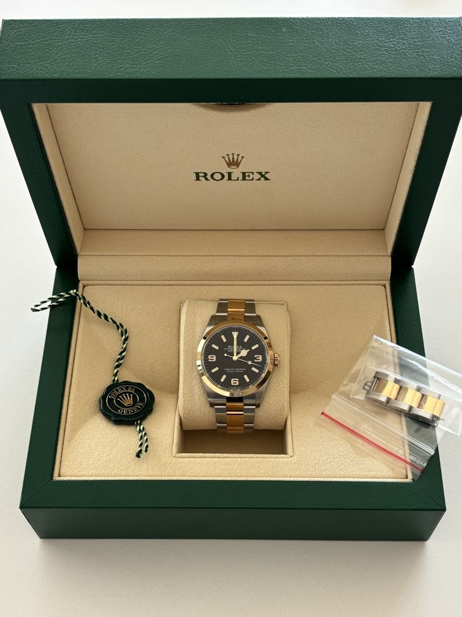 Rolex Orologi: Rolex Explorer 124273 FULL SET - MINT CONDITION – Nuovo (secondo la descrizione) da Lugano venduto da miki_30
