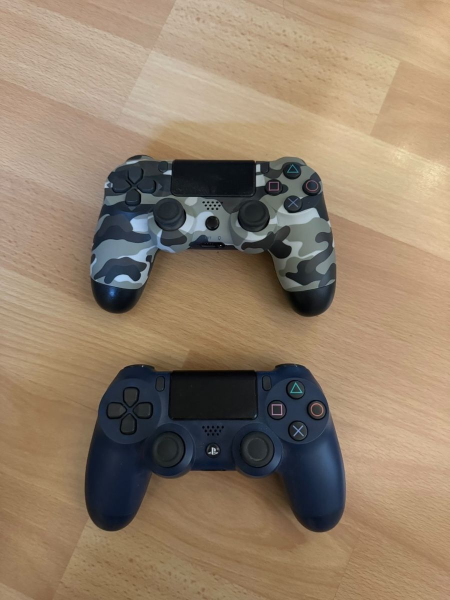 Sony Konsolen: PS4 Slim Konsole + 2 Controller , Top Zustand – Neu (gemäss Beschreibung) aus Roggwil BE von Alee.scd 3