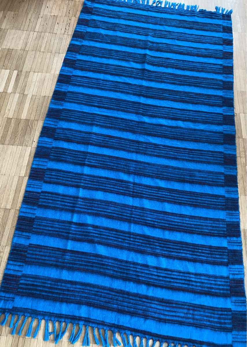 Foulard & Sciarpe: Wolle grosse Schal – Usato da Opfikon venduto da Luis144 1