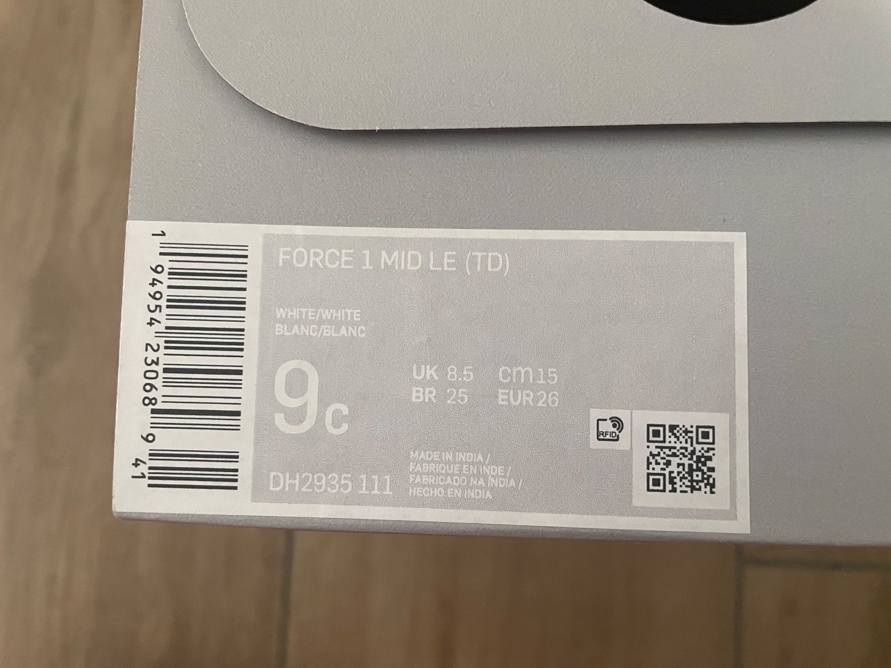Nike Scarpe per ragazzi: Nike Force 1 Mid Gr. 26 NEU – Nuovo e nell'imballaggio originale da Waltenschwil venduto da hansnine 5