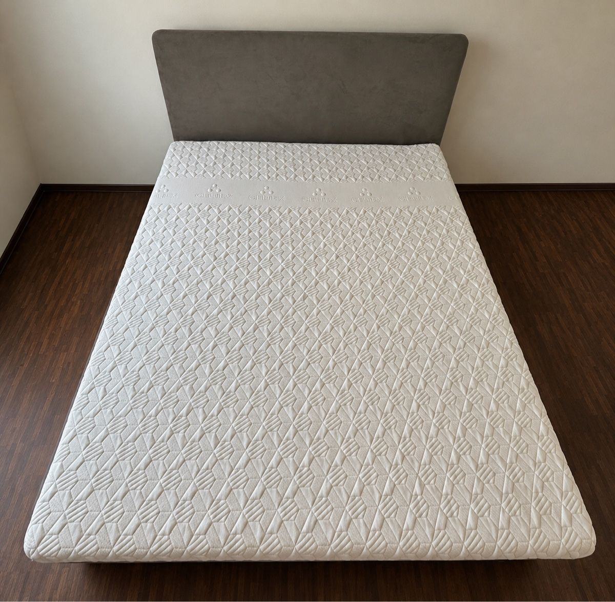 Livique Betten: Boxspringbett 160x200x60 – Gebraucht aus Winterthur von miirj__ 2