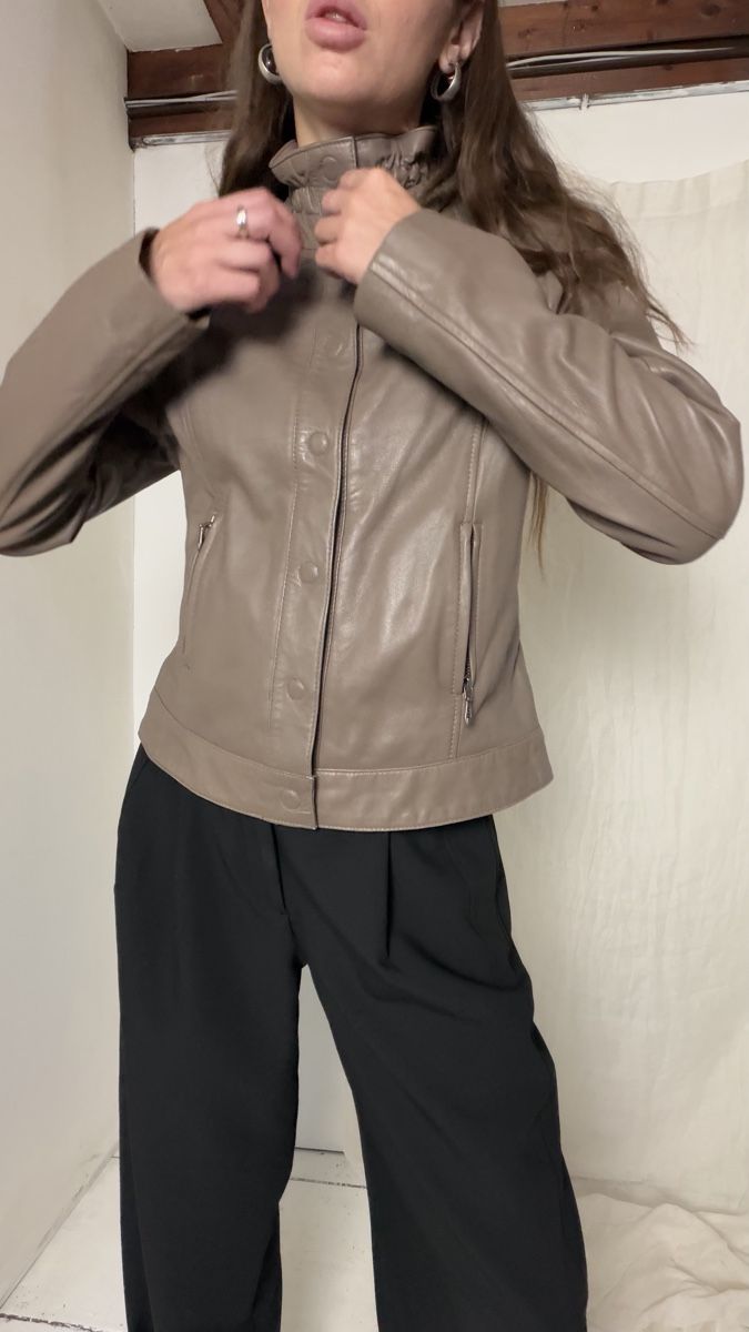 Jacken: Vintage Brown leather jacket  – Gebraucht aus Knonau von Grapesvintage 6
