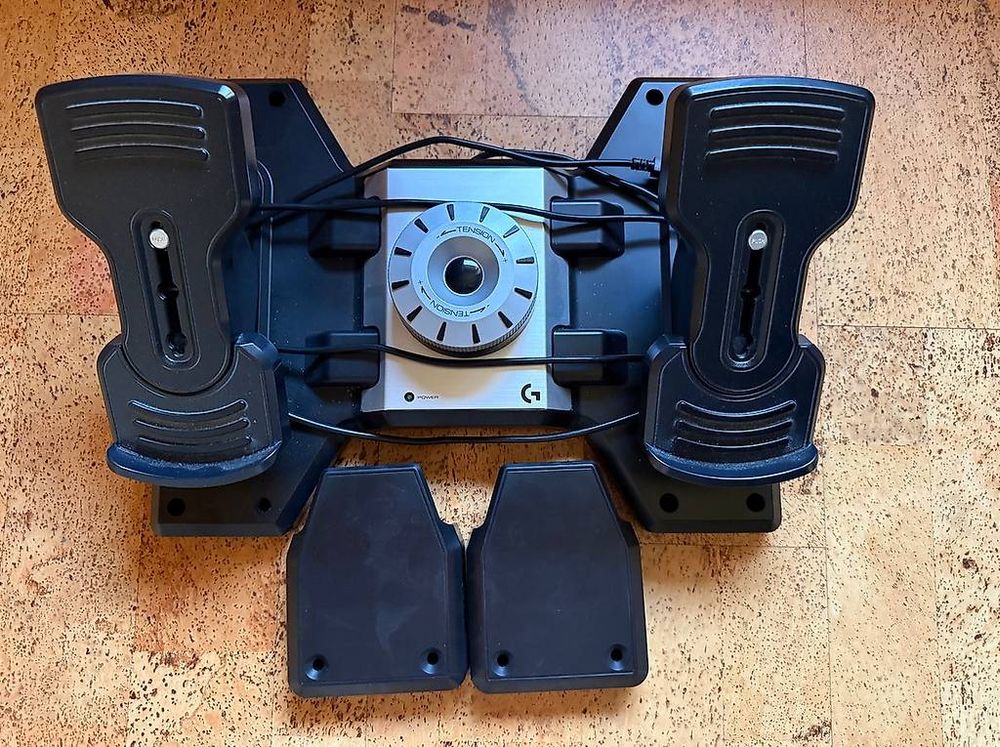 Logitech G Saitek Pro Flight Rudder Pedals (Gebraucht) in Geuensee für ...