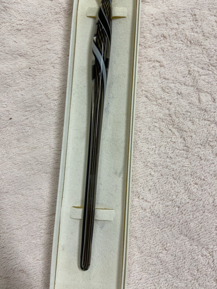 Penna & Evidenziatori: Glasfeder Stilus Schreibfeder mit Swirl Muster – Usato da Dietikon venduto da brocki-eyra 3