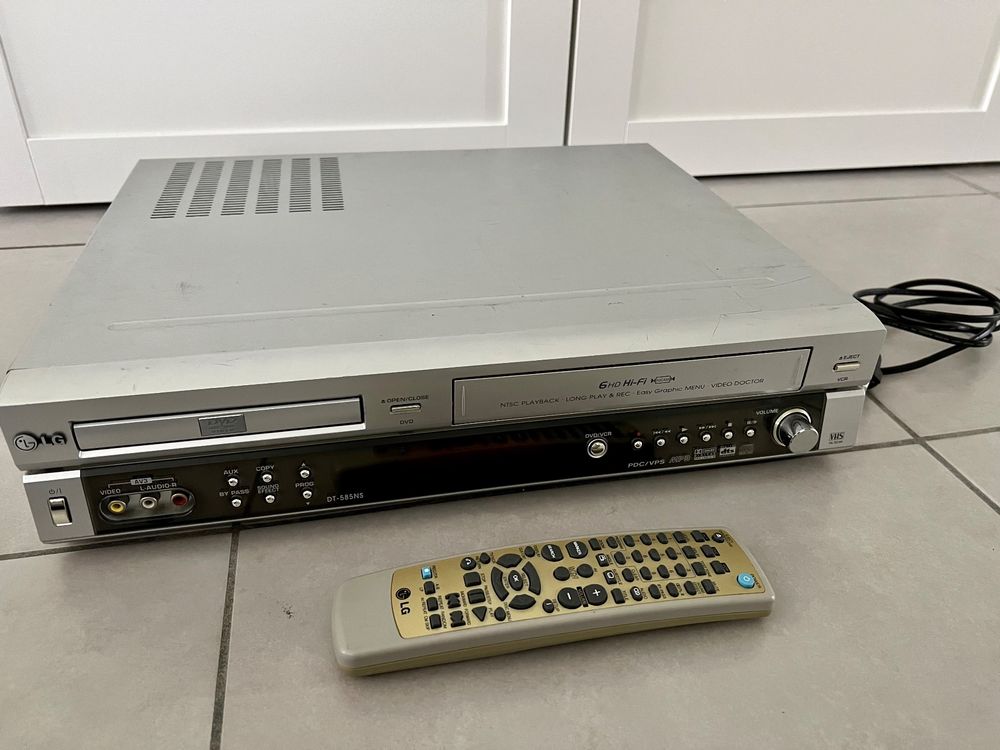 LG DT585NS / DVD Player Video Cassette Recorder Kaufen auf Ricardo