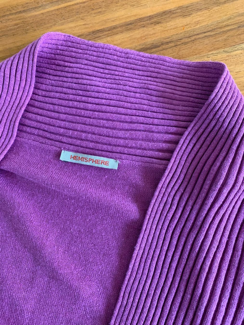 Hemisphere Giacche: HEMISPHERE Seide/Leinen Cardigan Jäckchen Gr. 40 – Nuovo (secondo la descrizione) da Meiringen venduto da Jackwashere 3