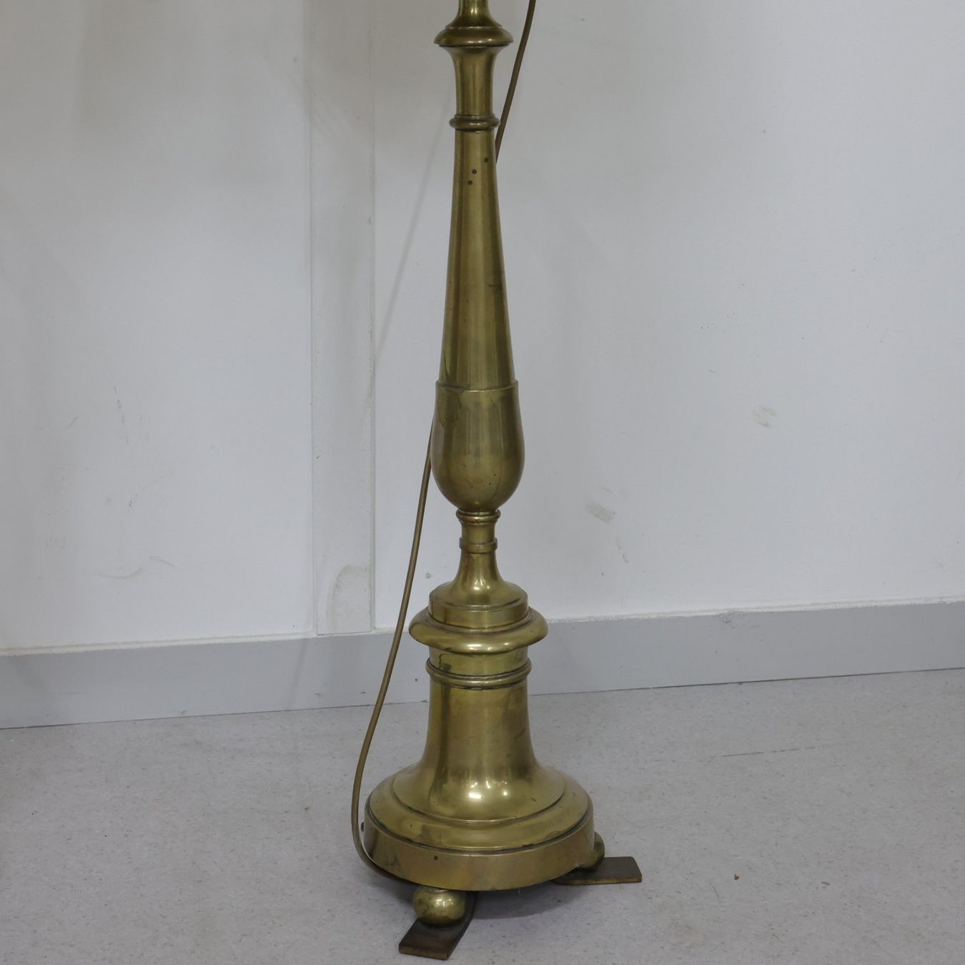 Lampen: Vintage Messing Stehlampen – Gebraucht aus Volketswil von brockipfannenstil 3