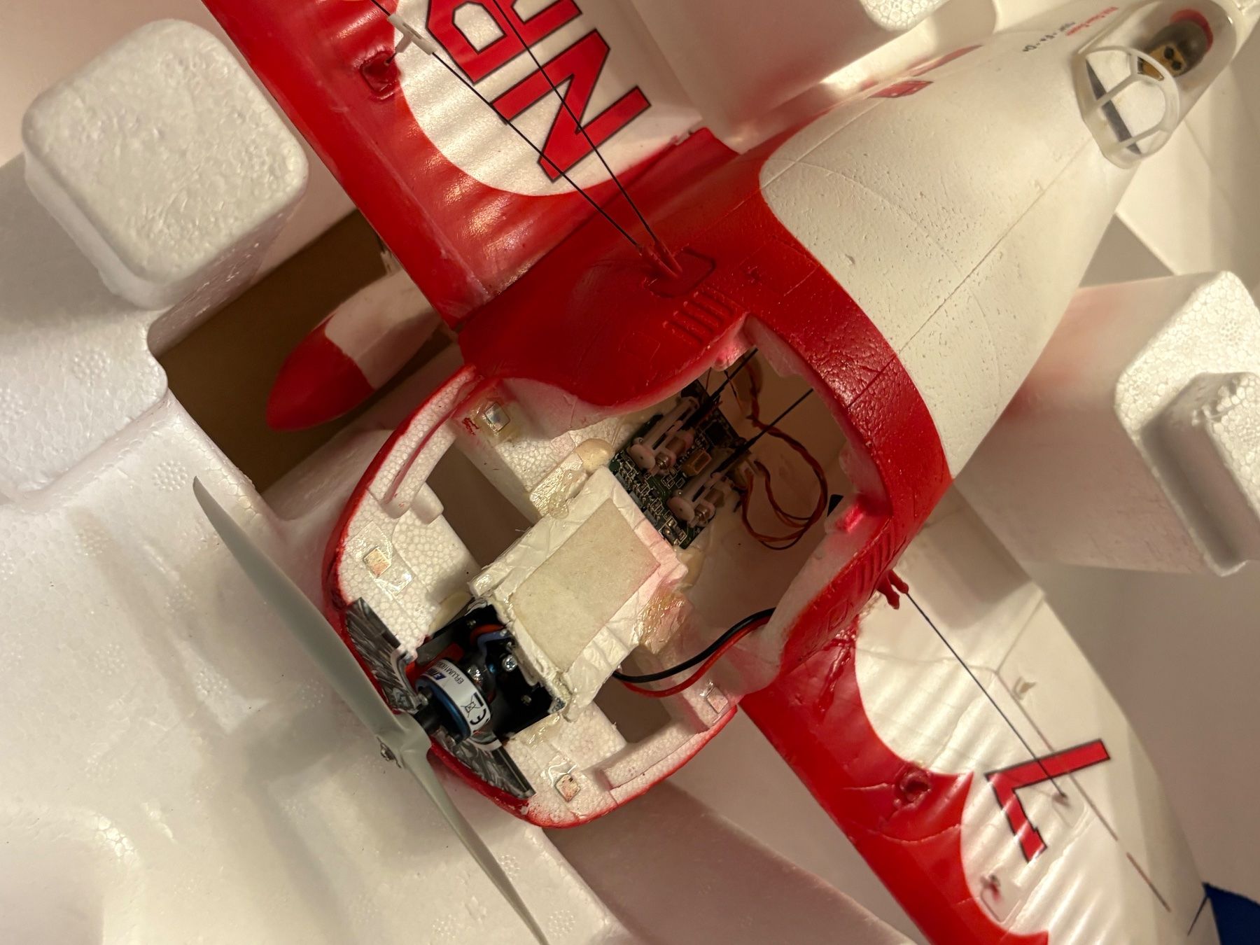 E-Flite Modellismo RC: E-flite UMX Gee Bee R2 – BNF – Usato da Seengen venduto da Zeppelin02 2
