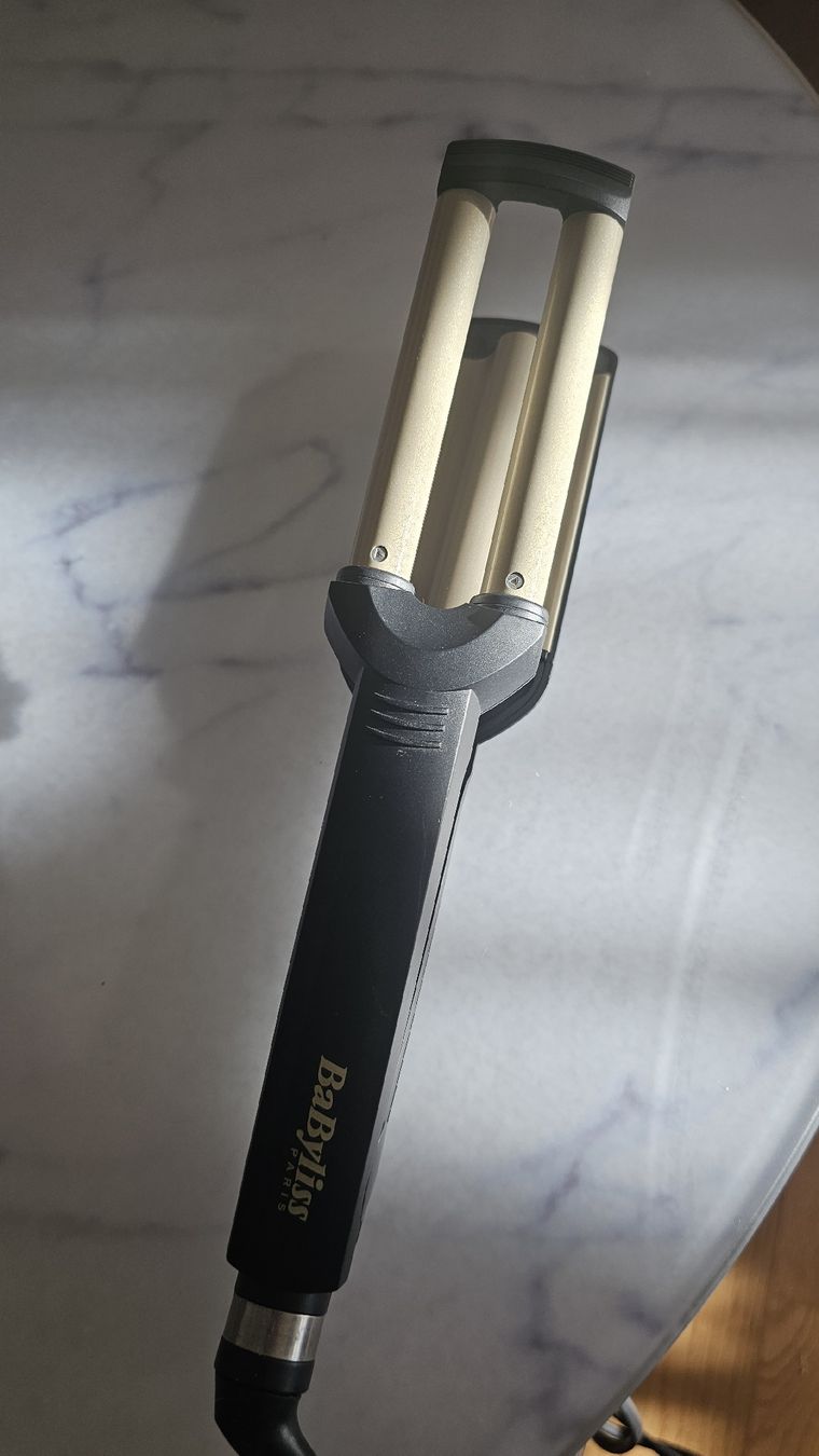 BaByliss Piastre & Arricciacapelli: Babyliss Lockenstab – Nuovo (secondo la descrizione) da Urtenen-Schönbühl venduto da DoubleBass 2