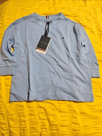 Tommy Hilfiger Shirt gr 140 neu - hellblau