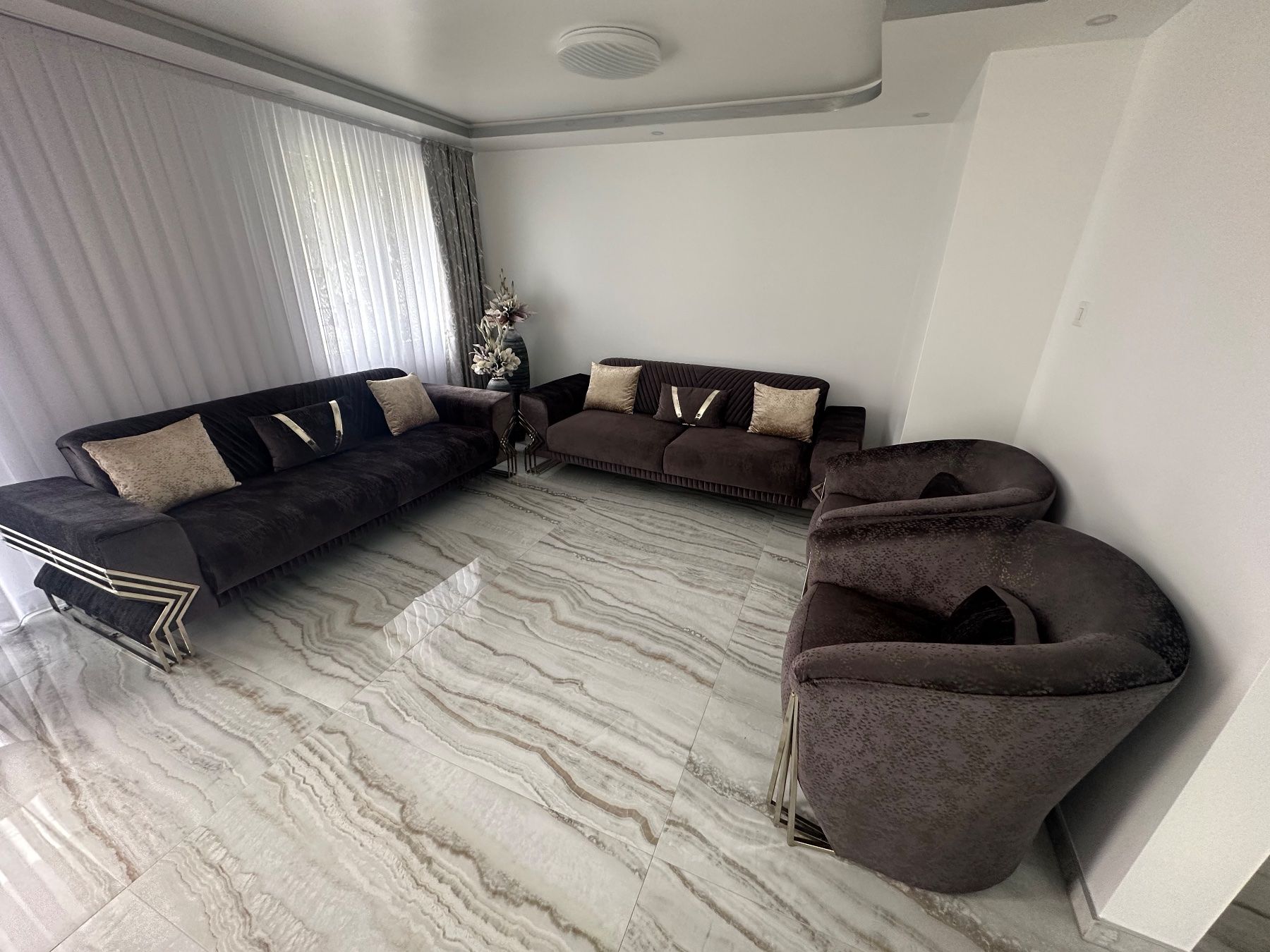 Divani: Sofa Luxe SUPER PRIX !!! – Nuovo e nell'imballaggio originale da Orpund venduto da dizi.98 3