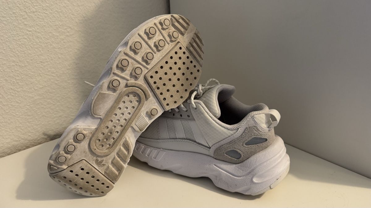 Adidas Scarpe da donna: Adidas Sneakers 38,5 – Usato da Zürich venduto da LesAleks 1