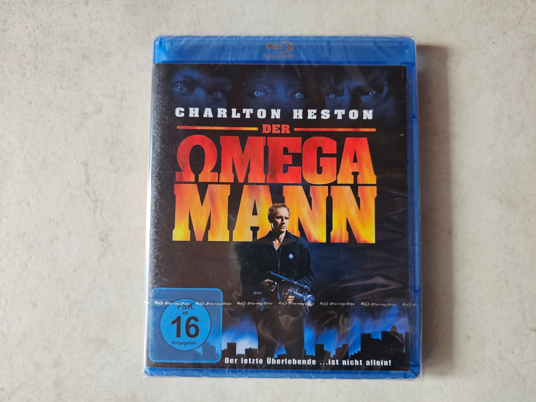 Tutti i DVDs: Der Omega Mann  /  Bluray Fabrikneu – Nuovo e nell'imballaggio originale da Schneisingen venduto da backstore24