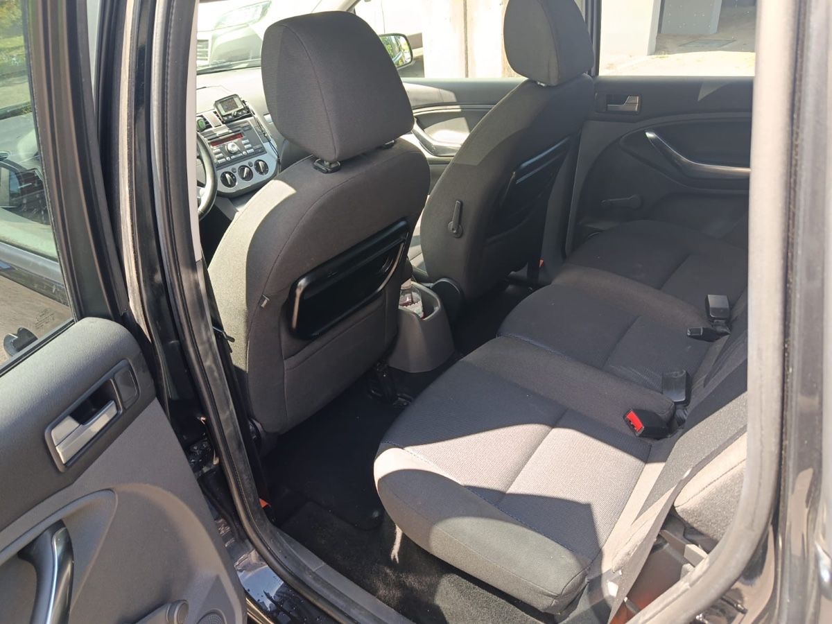 Ford Autos: Ford C-MAX expertiser  – D'occasion à Fribourg par alm_7tnw 8