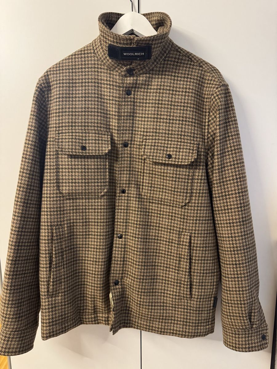 Woolrich Giacche: Woolrich Alaskan Overshirt Gr.M – Usato da Neftenbach venduto da dco_vy6w 2