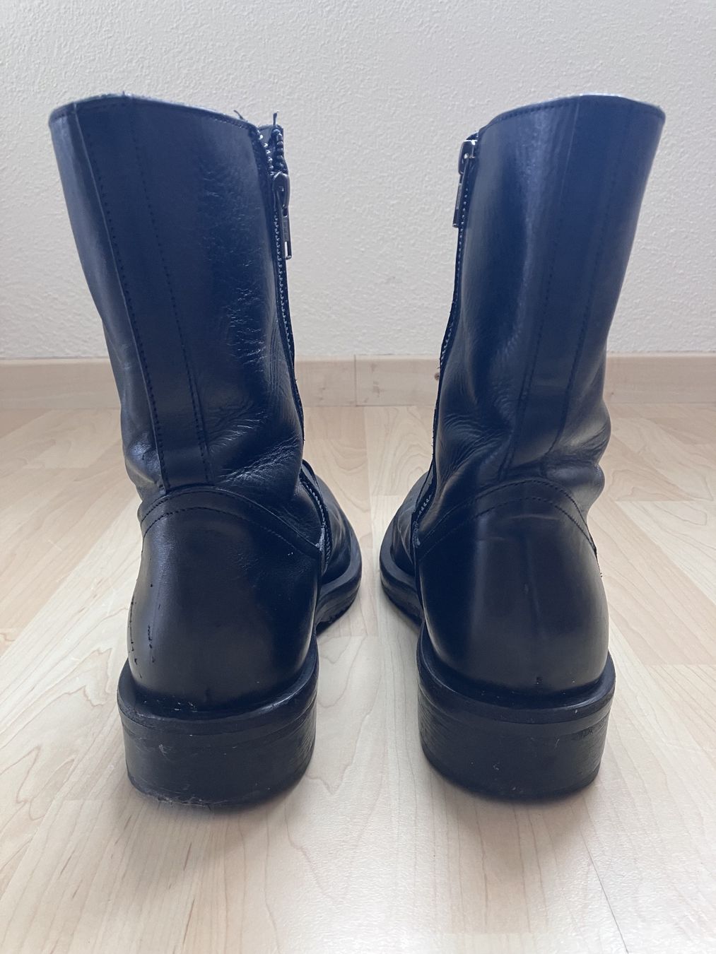 Scarpe da uomo: ANN DEMEULEMEESTER Labor Nero Leather Boots – Usato da Jona venduto da jallah 9