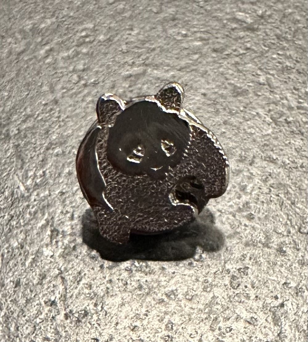Plaketten & Abzeichen: 3 Panda Pins, 80er Jahre – Neu (gemäss Beschreibung) aus Oberwil BL von orsay 3