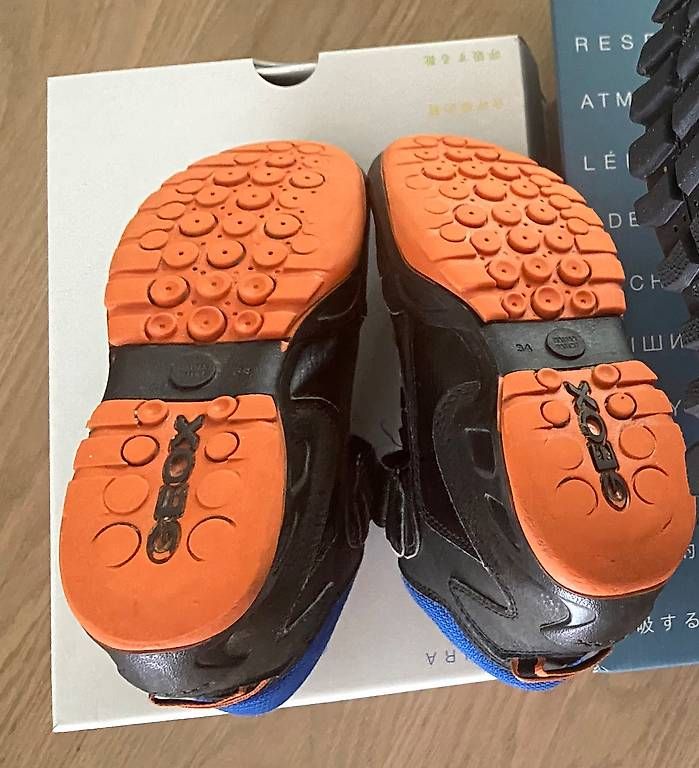 Geox Scarpe per ragazzi: Kinderschuhe Winterstiefel Geox 34 – Usato da Horgen venduto da nasten 1