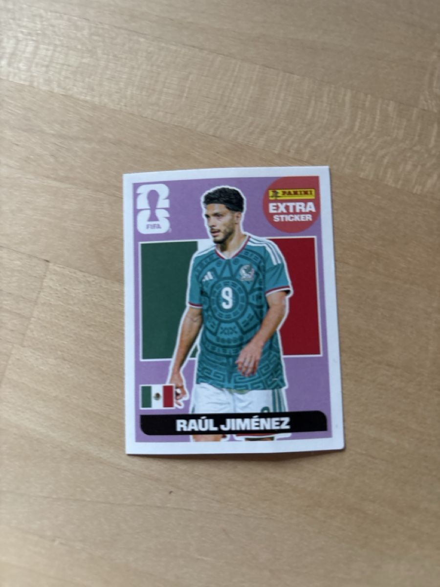 Panini Sammelbilder & Trading cards: Lila Extra Sticker von Raúl Jiménez – Neu (gemäss Beschreibung) aus Hilterfingen von sparrowxy