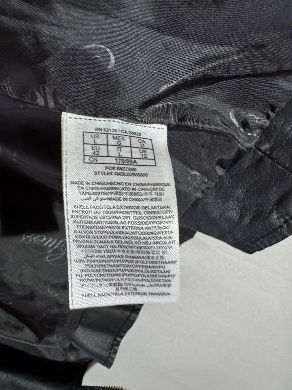 Guess Giacche: schwarze Kunstlederjacke von Guess Gr. L – Nuovo (secondo la descrizione) da Grosswangen venduto da second_hand_dress 3