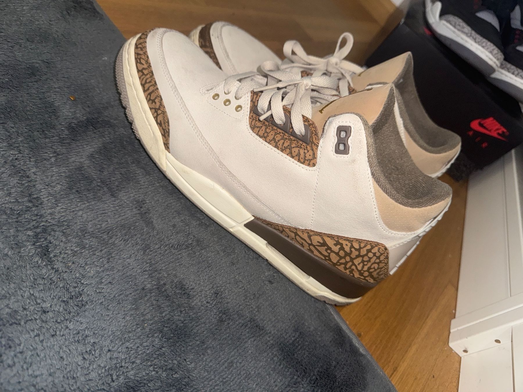 Jordan Scarpe da uomo: Jordan 3 Retro Palomino – Usato da Riehen venduto da mez_5lqy 1