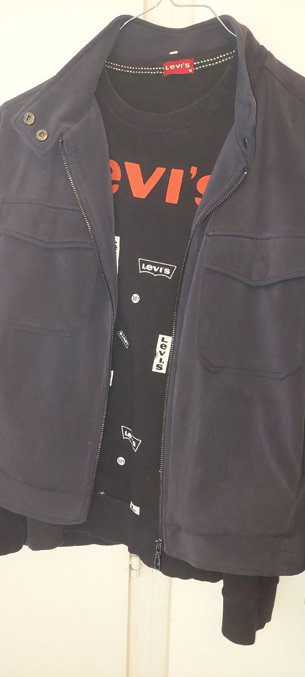 S.Oliver Lotti di vestiti: Veste S.Oliver M avec pullover offert S- collection privé – Usato da Orpund venduto da Biennerome 2