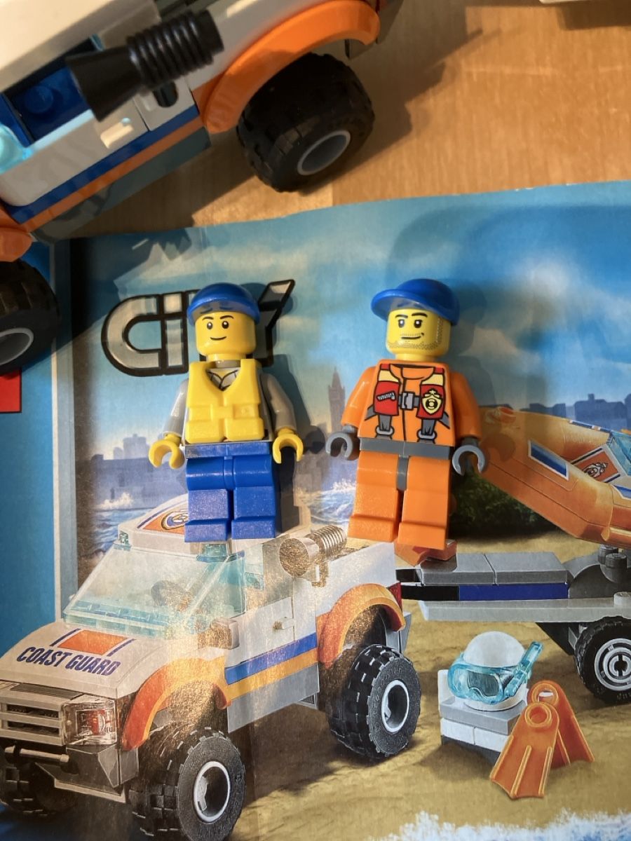 Lego Kit di costruzioni: Lego 60012 4x4 & Diving Boat – Usato da Glarus venduto da Jhuber78 1