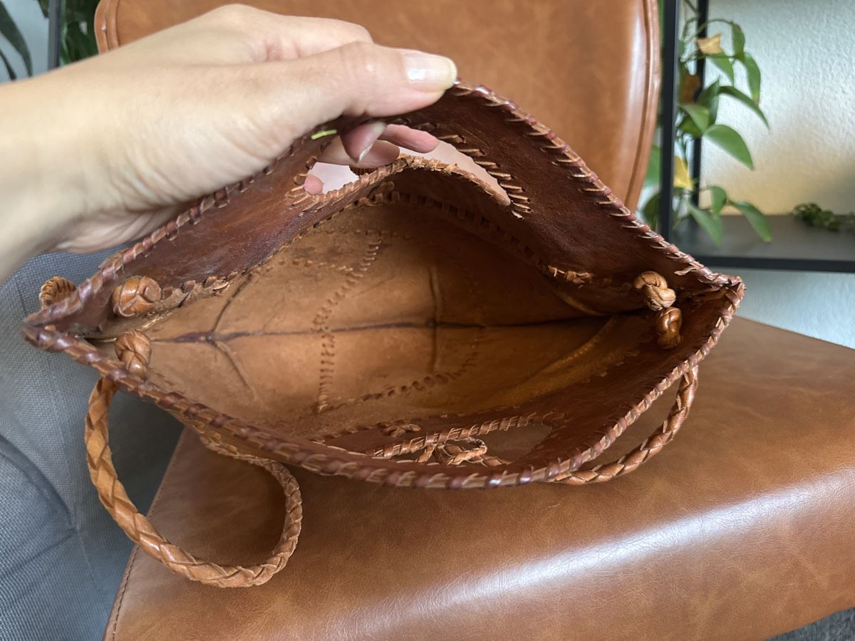 Borse da donna: Sac à main en cuir marron – Usato da Bulle venduto da LeMoleson 3