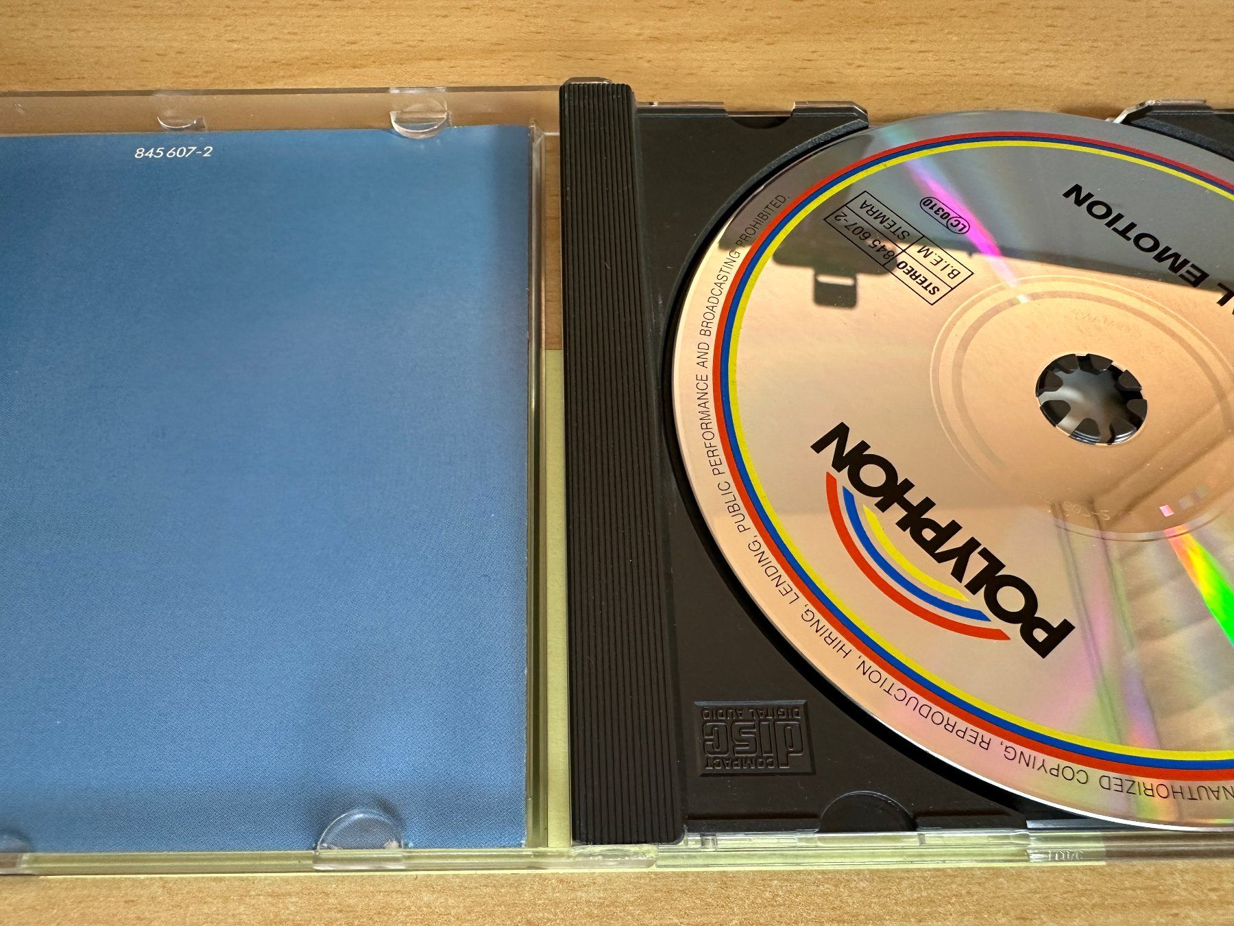 CD: Various – Tropical Emotion – Usato da Rikon im Tösstal venduto da Alpenmutz 2