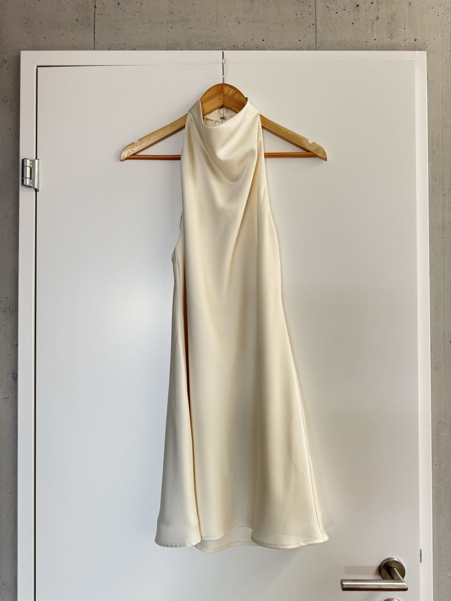 Vestiti: Rotate Halterneck Satin Dress – Usato da Altendorf venduto da n.langenbach