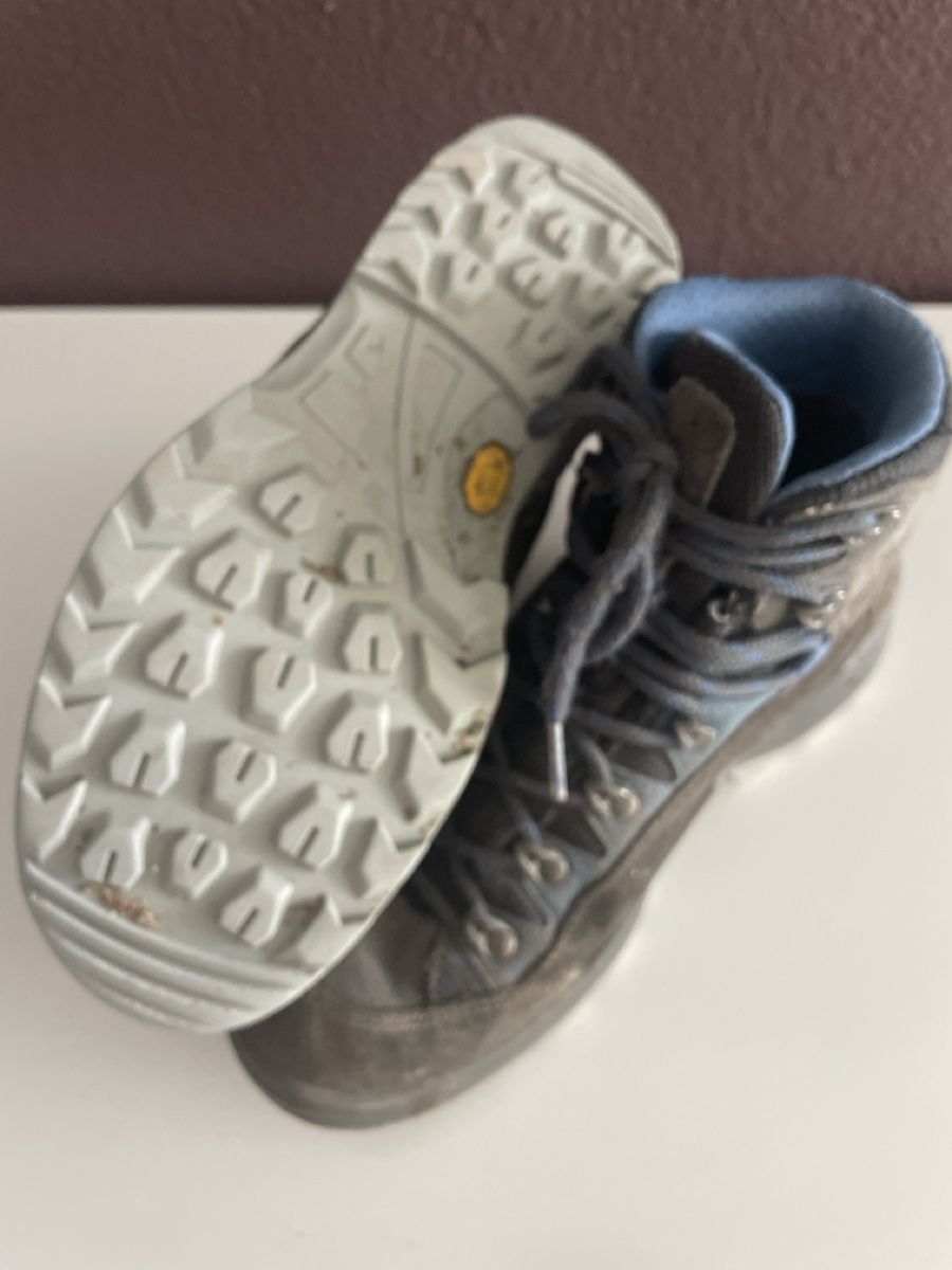Lowa Schuhe für Jungen: Wanderschuh Lowa Gr 38 – Gebraucht aus Kriens von boramisch 1
