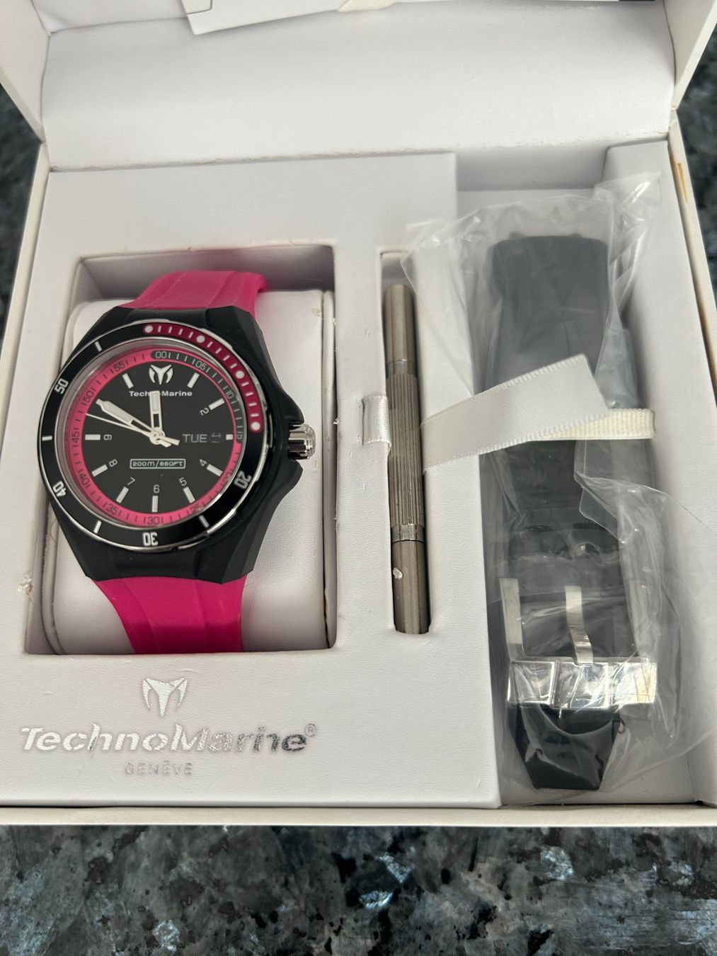 TCM Uhren: Montre/Uhr Technomarine cruise center 110012 – Neu und originalverpackt aus Fribourg von rog_n67v 2