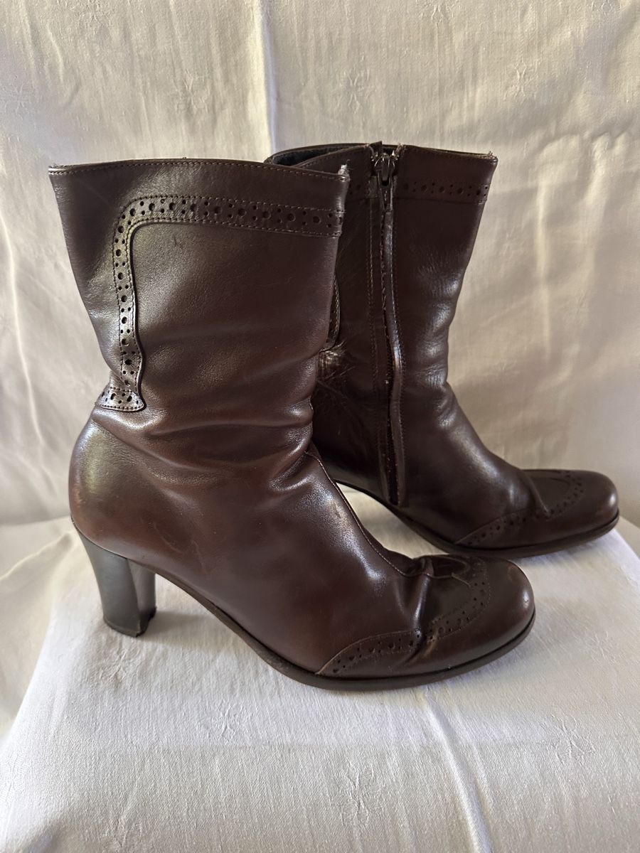 Max Mara Damenschuhe: Max Mara Stivaletten – Gebraucht aus Stabio von MAARINAA 1