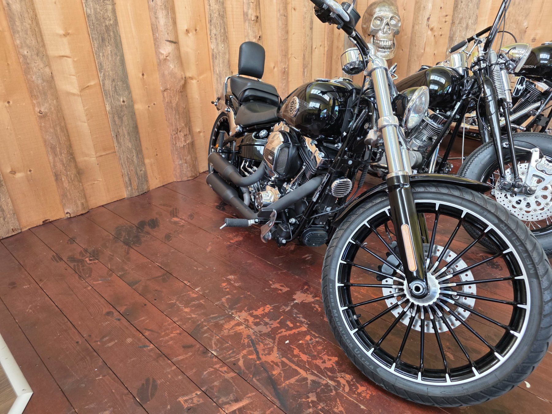 Harley-Davidson Chopper: Harley Davidson FXSB Breakout 103 – Usato da Oberwil BL venduto da miskolcy 6