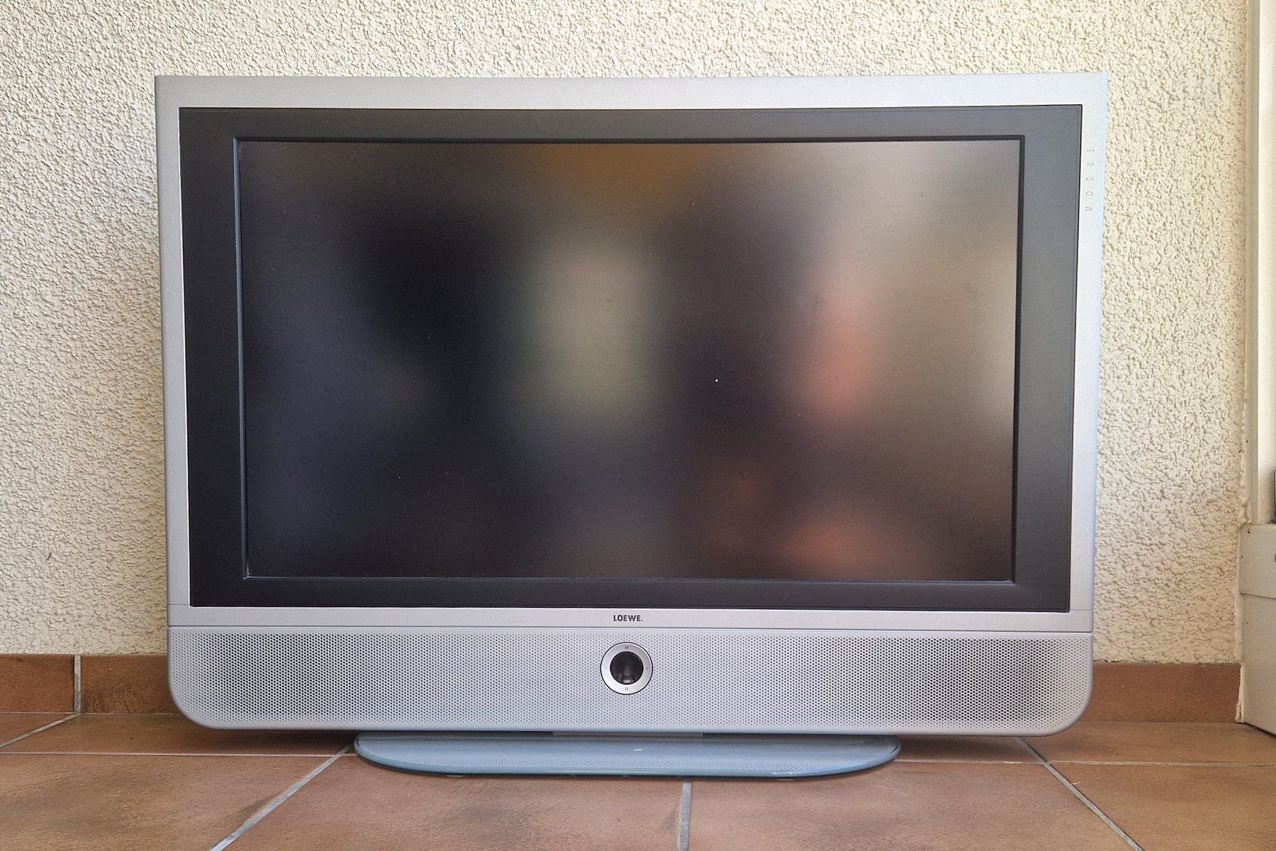 Loewe Televisori: Fernseher LOEWE L32  HD+ 100 – Usato da Wettswil venduto da Idlon45