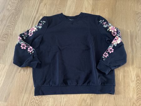 ONLY LIFE Sweater Blumen Print Gr. M 