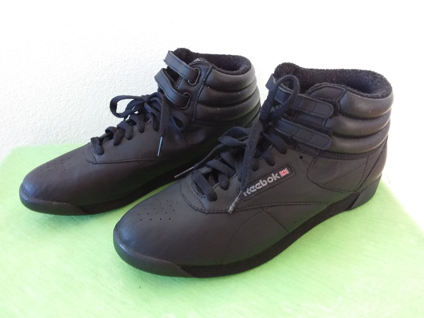 Reebok Scarpe da uomo: REEBOK Sneakers Gr 41 – Usato da Uitikon Waldegg venduto da Risibisi7 1